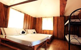 Cool Waves Ranch And Water Park Resort